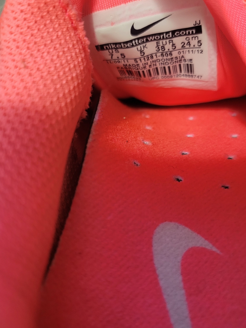 Nike Women’s Coral Pink Athletic Running Sneakers Size 7.5 - Picture 5 of 7